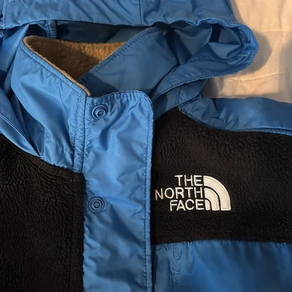 The North Face Kids Blue and Tan Jacket - Picture 2 of 7